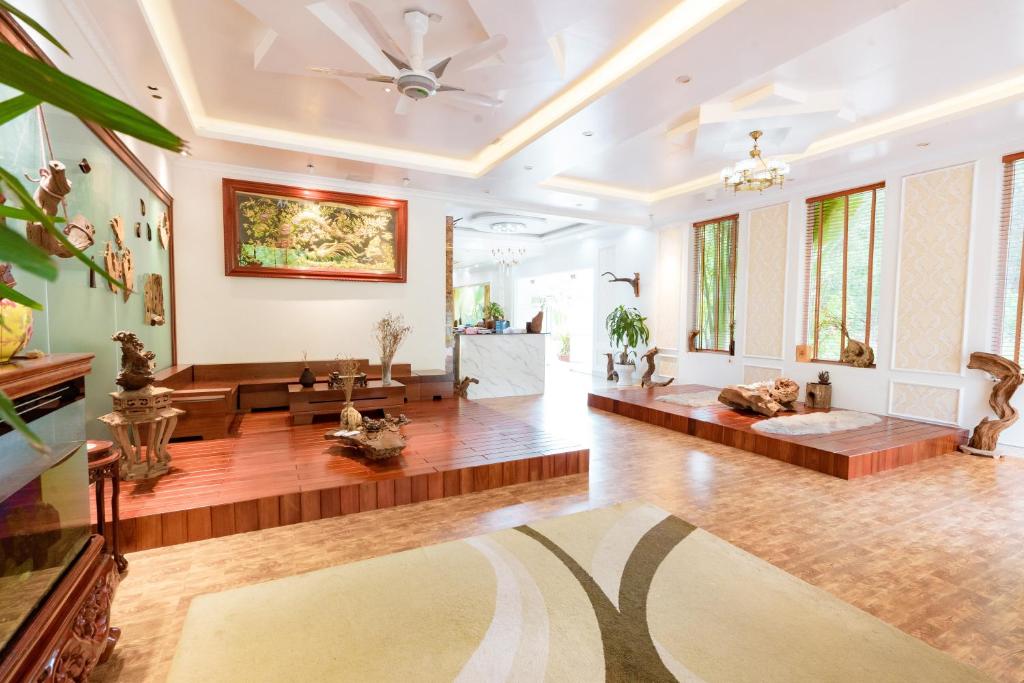 Khách sạn HTC Tuần Châu Khách sạn HTC Tuần Châu