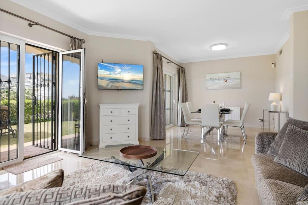 La Quinta Hills - Luxury Apartment - 3
