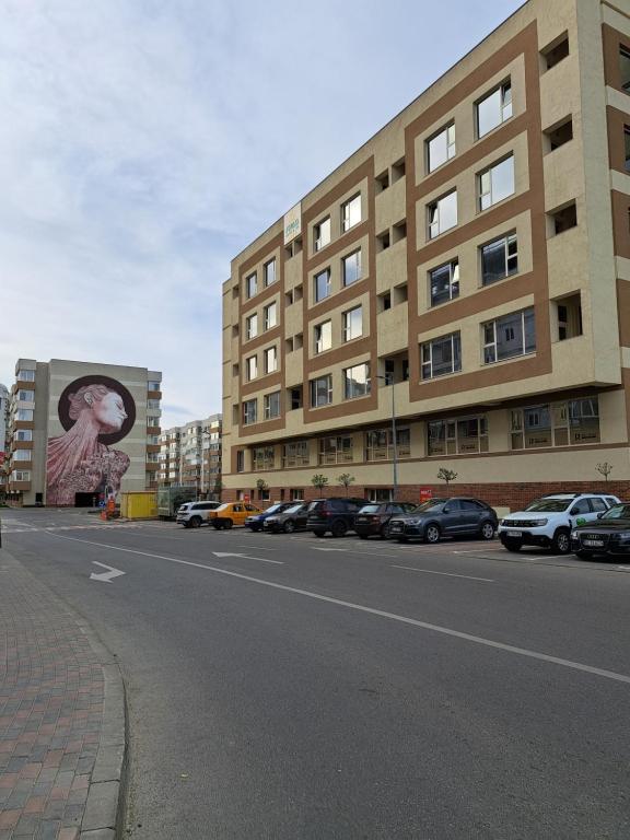 Fiald Apartament Nou, Bacău