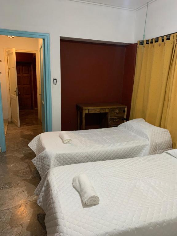 Lao hostel - 1