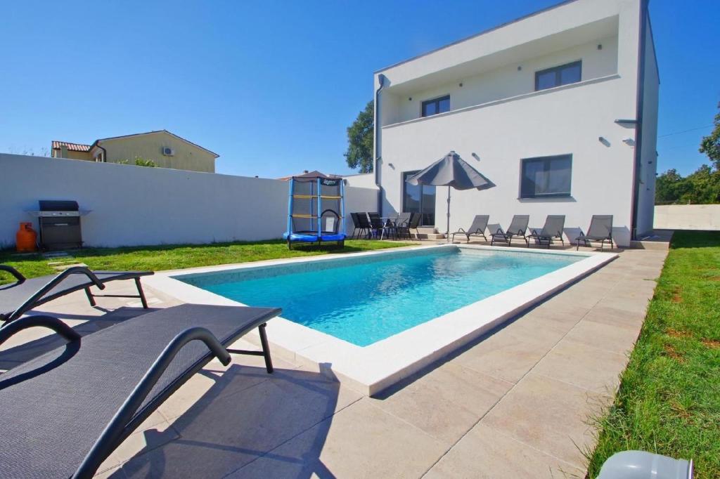 Ferienhaus mit Privatpool für 7 Personen ca 120 m in Šišan, Istrien Medulin und Umgebung, Šišan