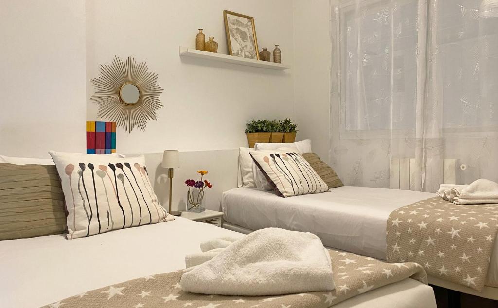 Comfortable apartment, 3 bedrooms with AC Camp Nou - 5