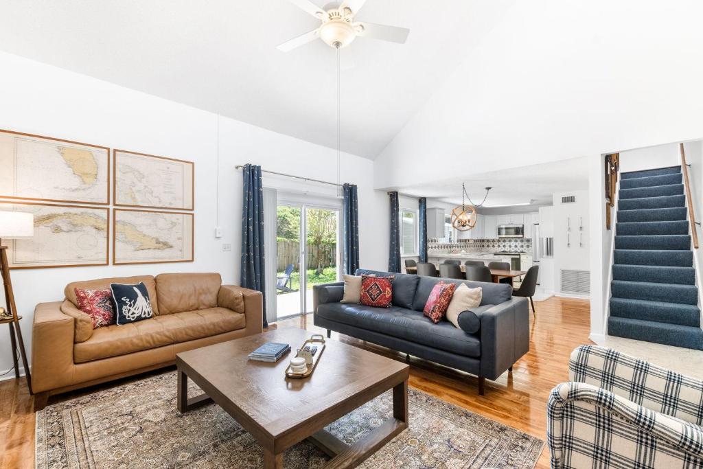 The Captians Quarters - A Unique Family Experience, close to Downtown and Beaches, St. Augustine