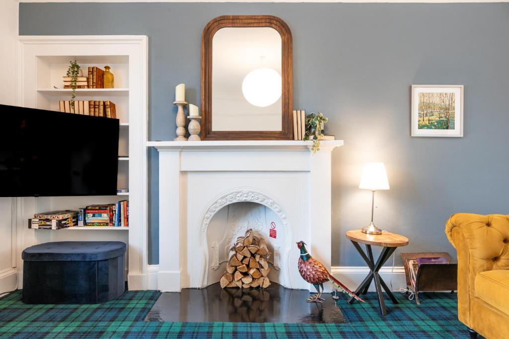 Thistle do Nessly, Inverness