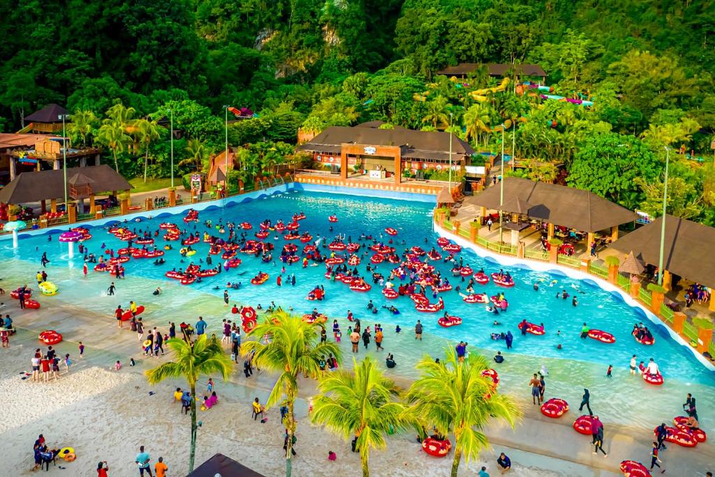 Golden Roof Hotel Sunway Ipoh