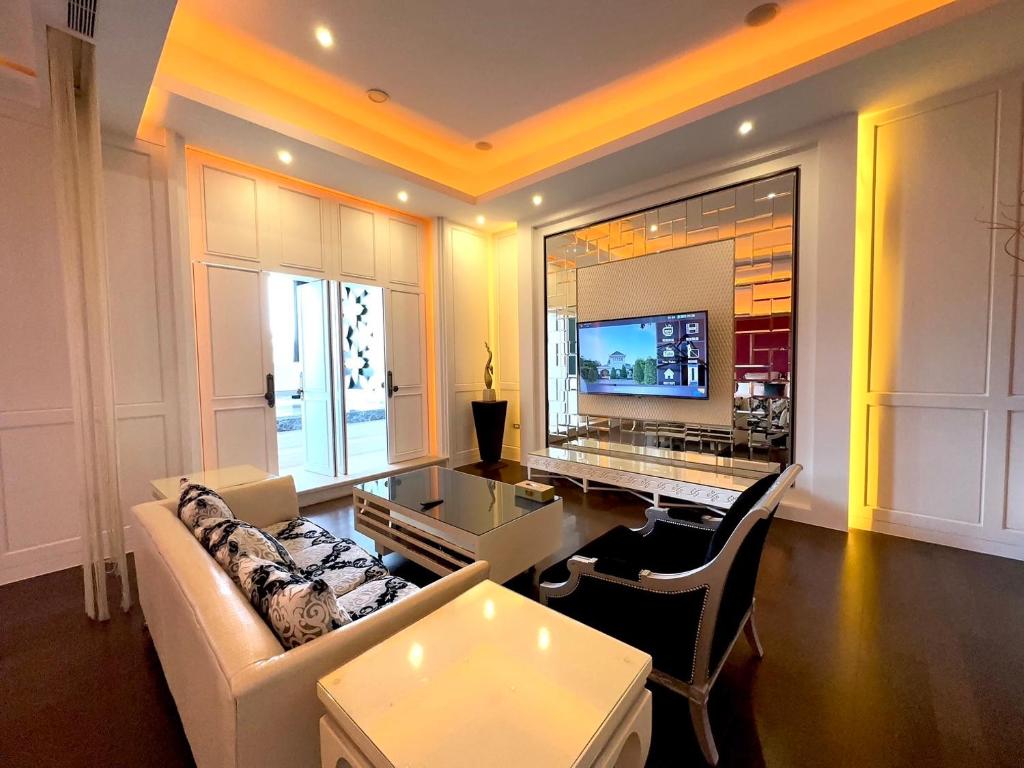 湖山風景旅館 Sun-View Motel