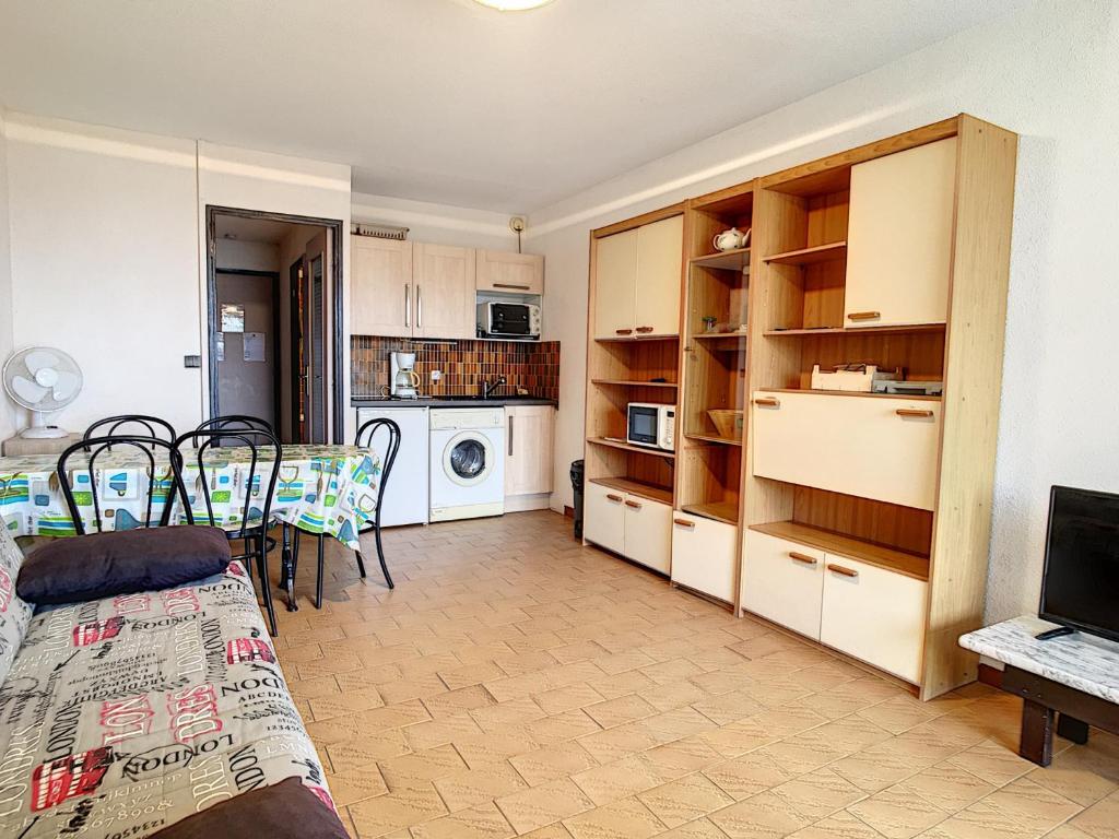 Studio cabine à Palavas-les-Flots - 4 couchages, parking et WIFI - 3
