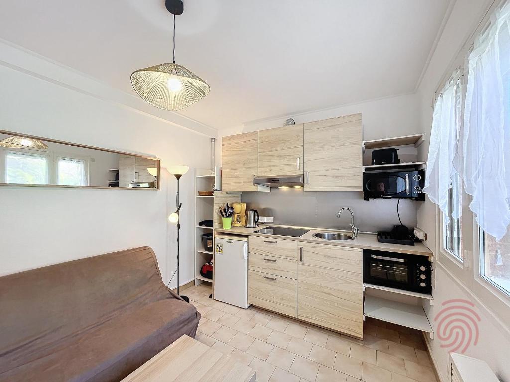 Charmant T2 avec terrasse Sud, parking, WiFi, animaux acceptés - proche thermes et centre Lamalou - FR-1-451-192 - 5