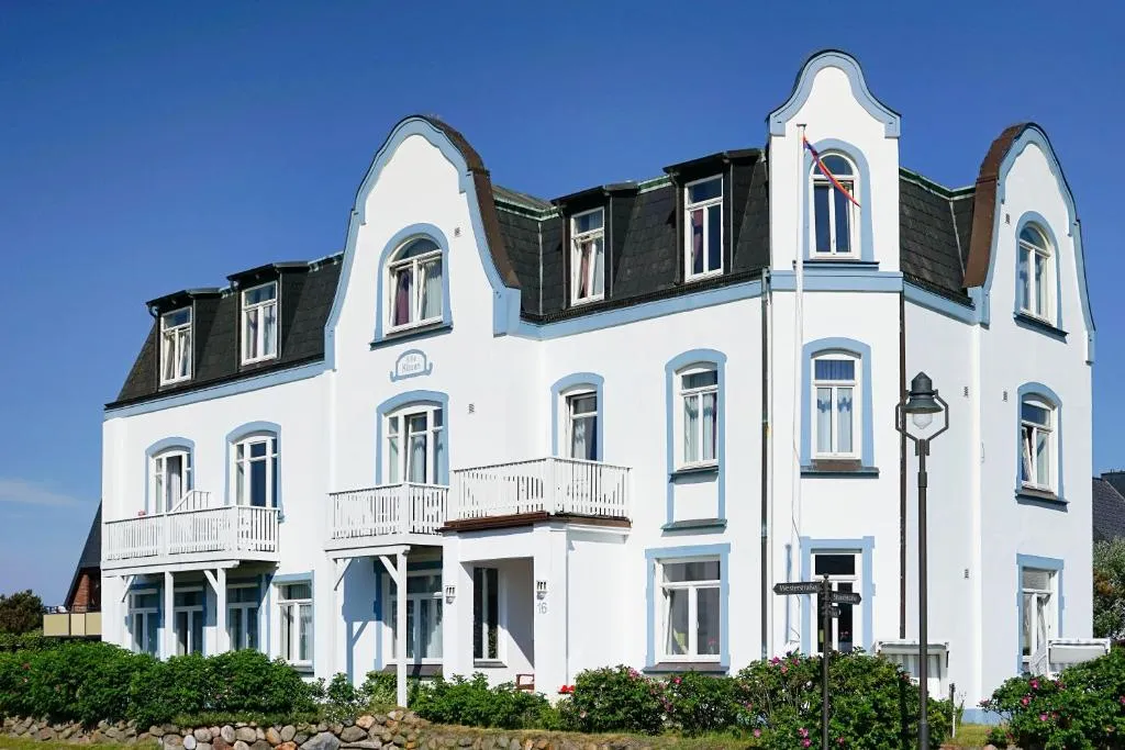 Hotel Villa Klasen, hotel in Wenningstedt
