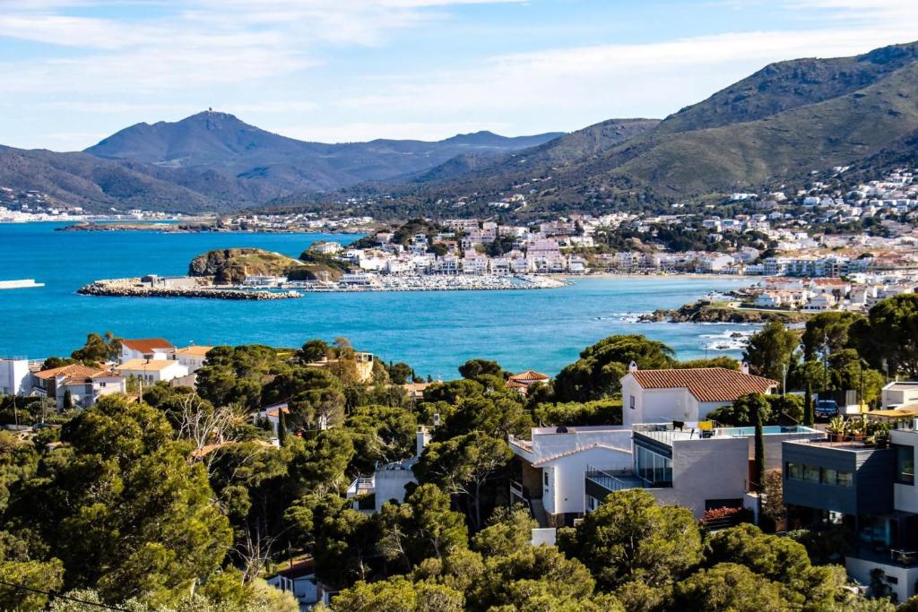 Cap Ras 04.3 - Apartamento con terraza y vistas - 1