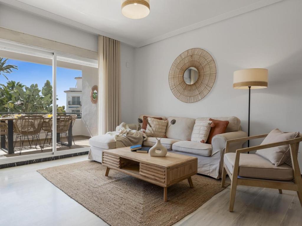 Banus Rentals- 1º línea playa - 3