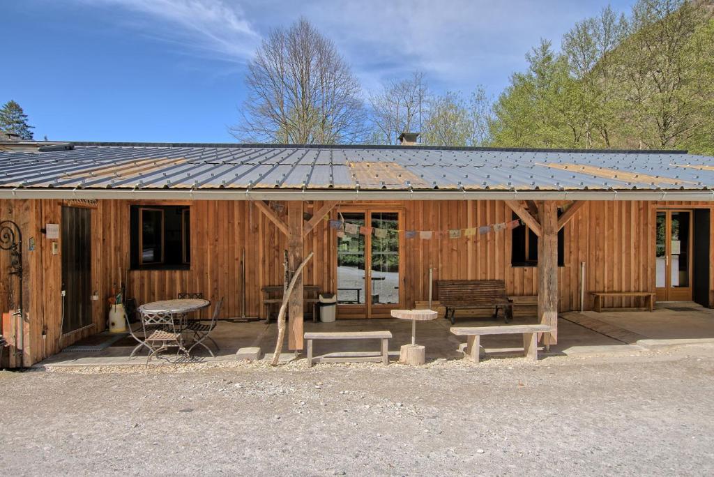 Gite Skioura, Gite De Groupe, Luchon