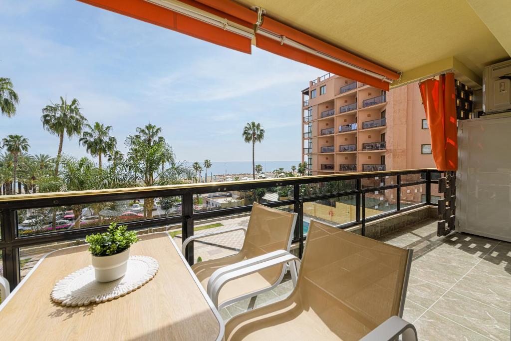 Amazing Carihuela View & Parking - 3