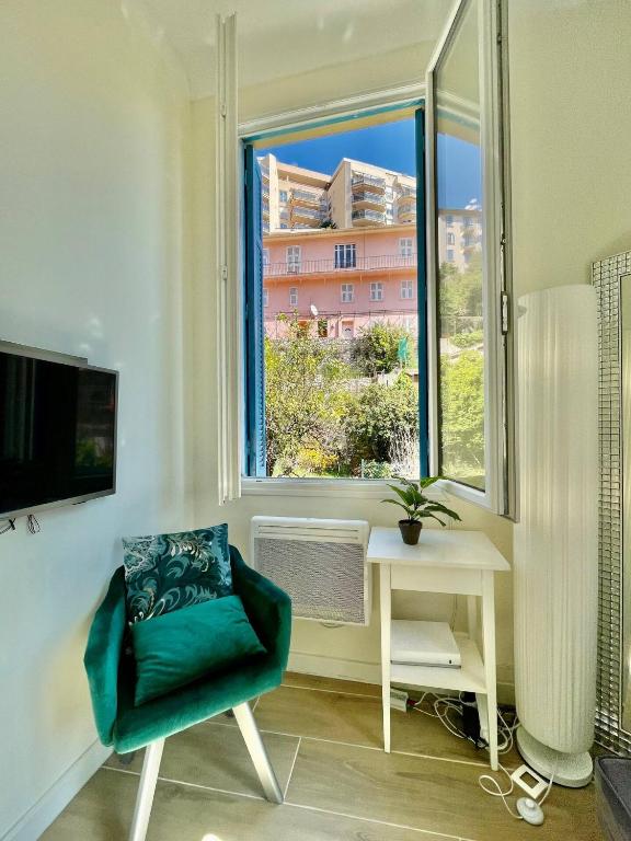 charming T2 - 2 minutes walk from Monaco - 4