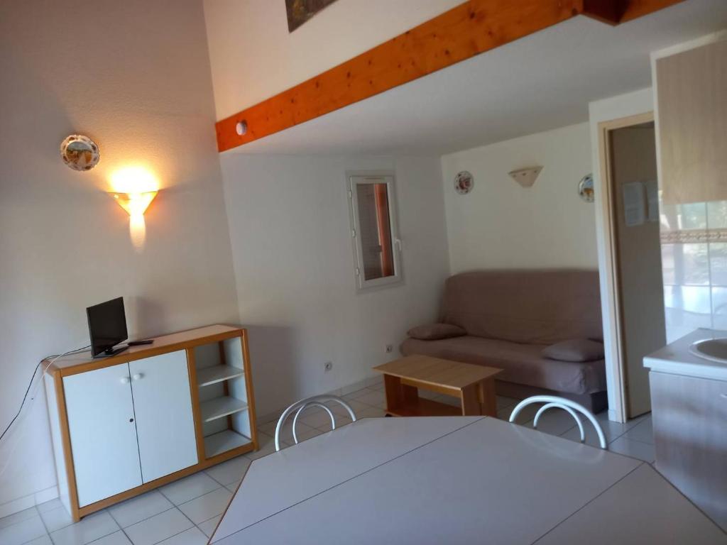 HOLIDAYLAND 212 VILLA T2 MEZZANINE 6 couchages climatisé NARBONNE PLAGE - 5