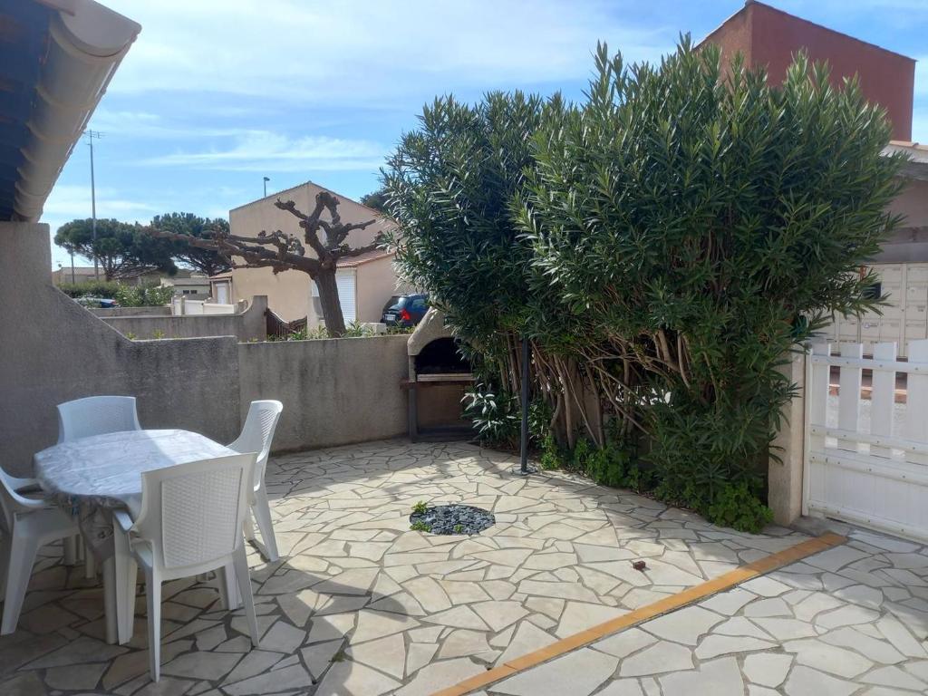 HOLIDAYLAND 201 VILLA T3 MEZZANINE 8 couchages climatisé NARBONNE PLAGE - 4