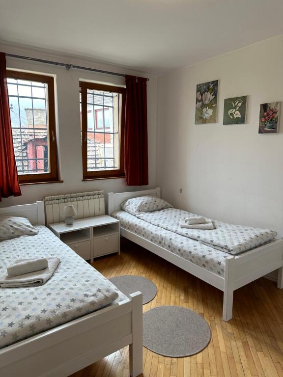 Twin Room with Shared Bathroom