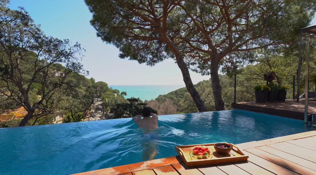 Primera linea, Piscina, Jacuzzi y Playa Privada - 2