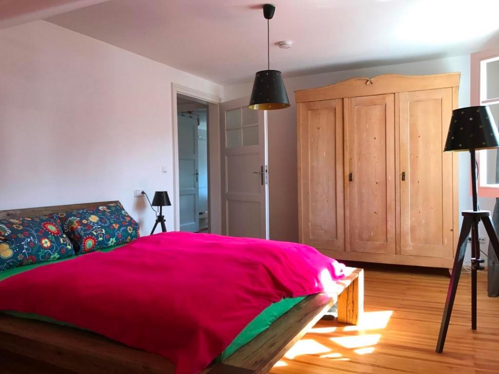 Dachgeschoss Wohnung mit Traum Bergblick - 3