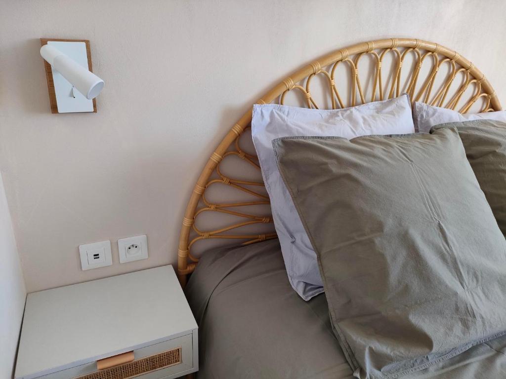 Le Cosy du Plongeoir - T2 neuf avec vue sur le lac de Serre Ponçon et grande terrasse avec jardin - 5