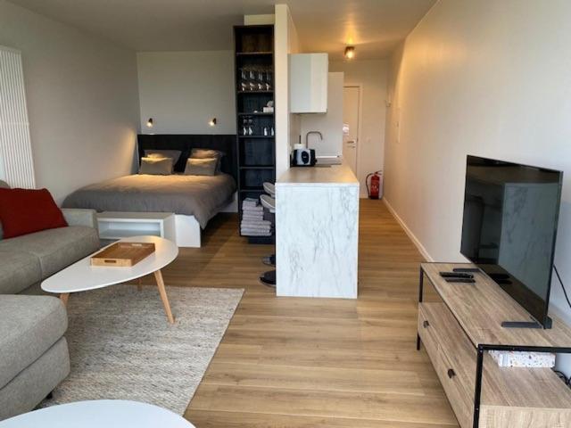 Studio Wellington, Ostende