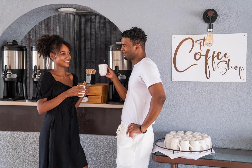 מתקני המלון