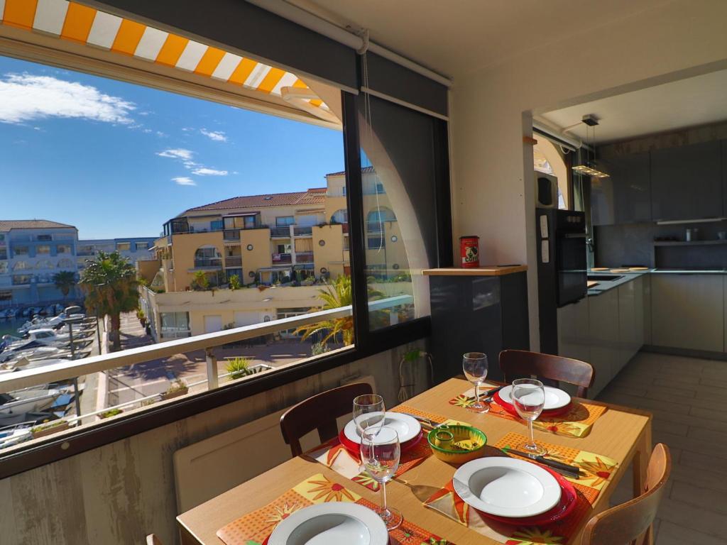 Superbe 2 pièces à Sète avec parking privé - FR-1-472-196 - 2