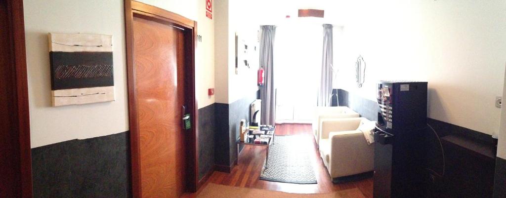 Hostal San Sebastian Centro photo