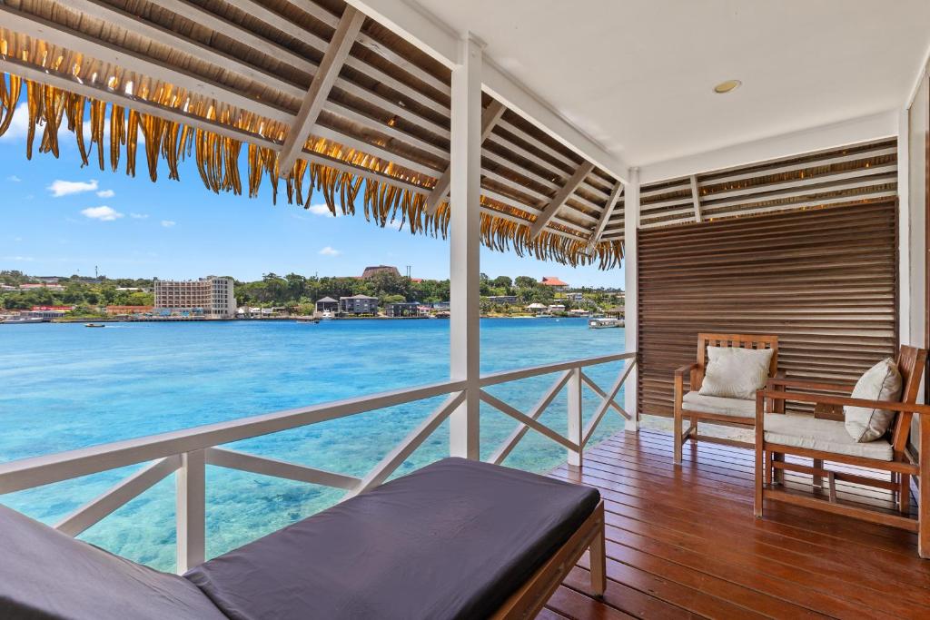 이리리키 아일랜드 리조트의 해변가 수영장