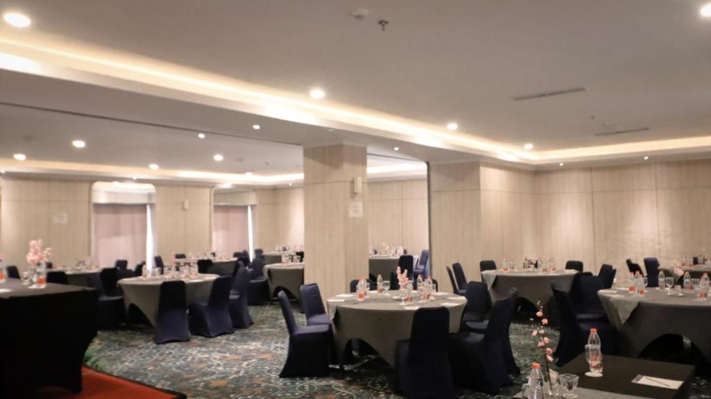 Sala de reuniões / Salões de baile