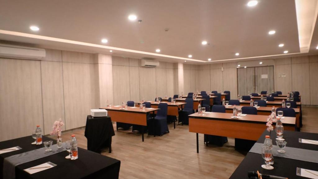 Sala de reuniões / Salões de baile