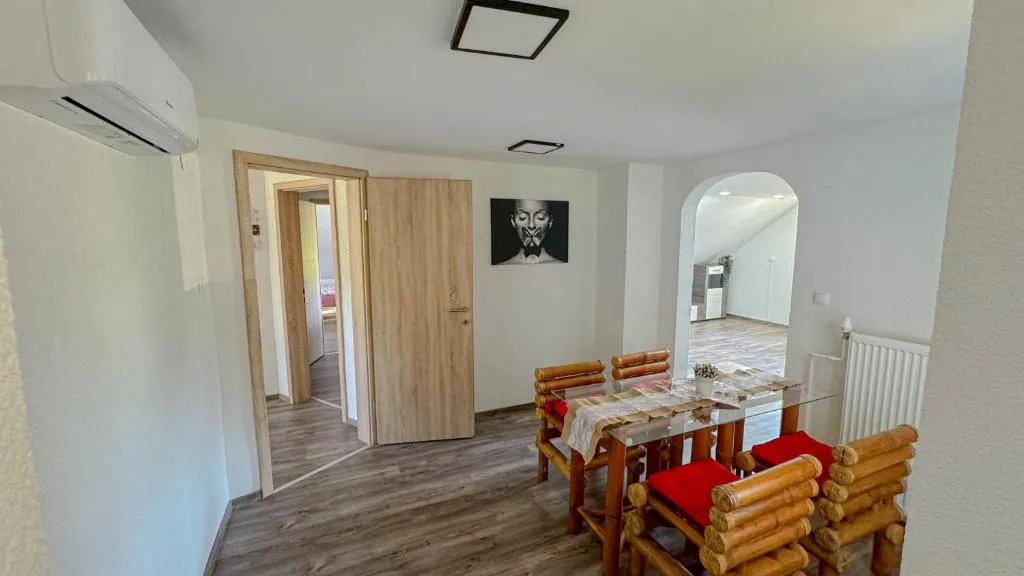Secret Paradise apartment, hotel v destinaci Zgornje Gorje