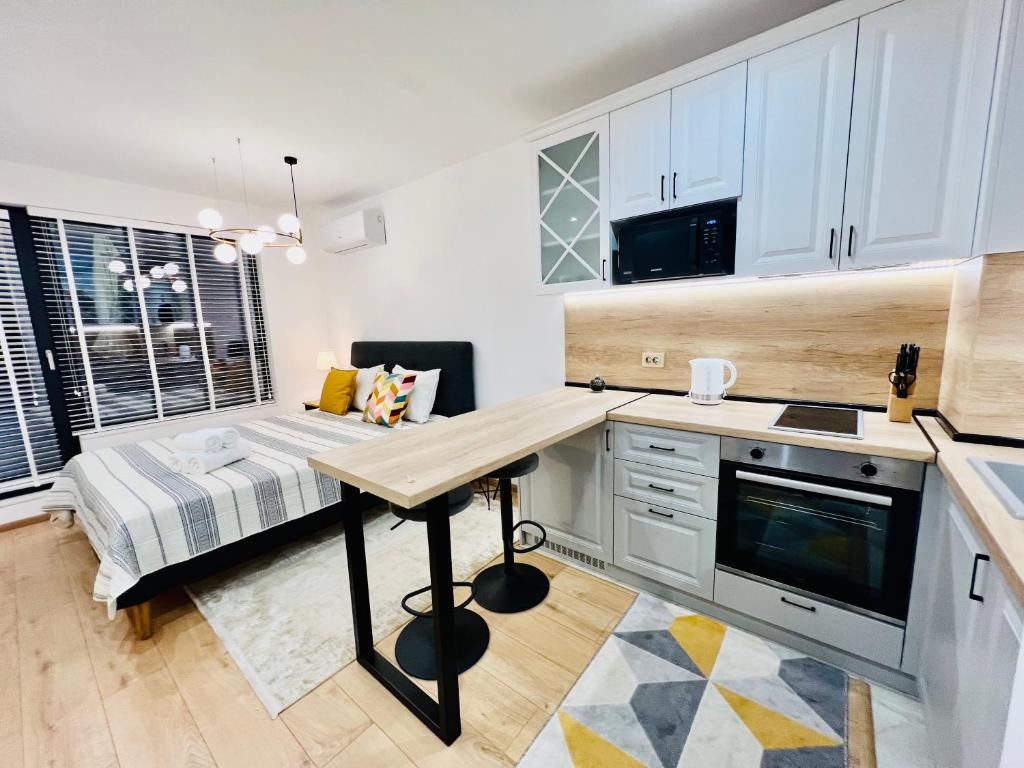 Cozy Corner Briz, Varna