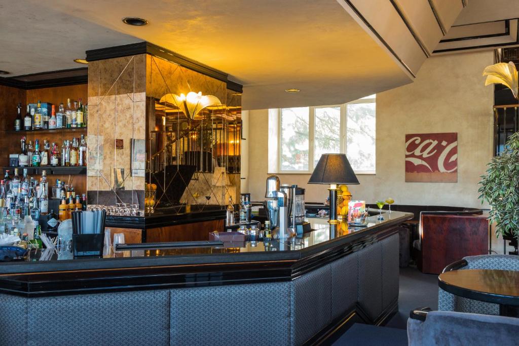 Bar/lounge