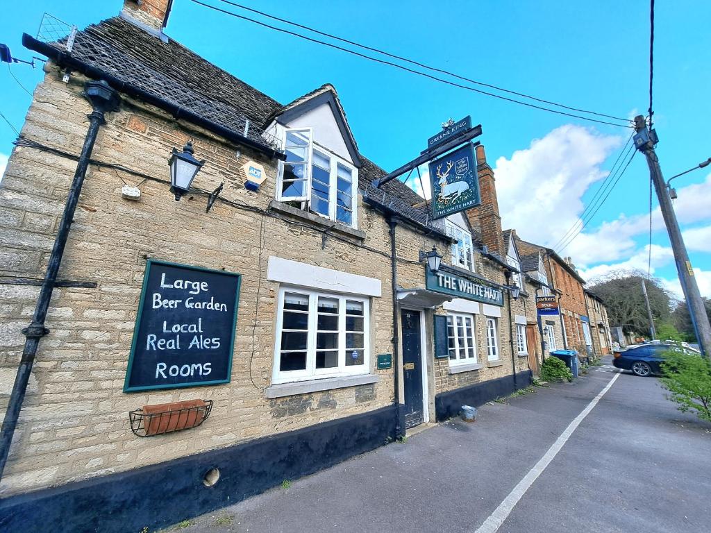 The White Hart, Eynsham photo 3