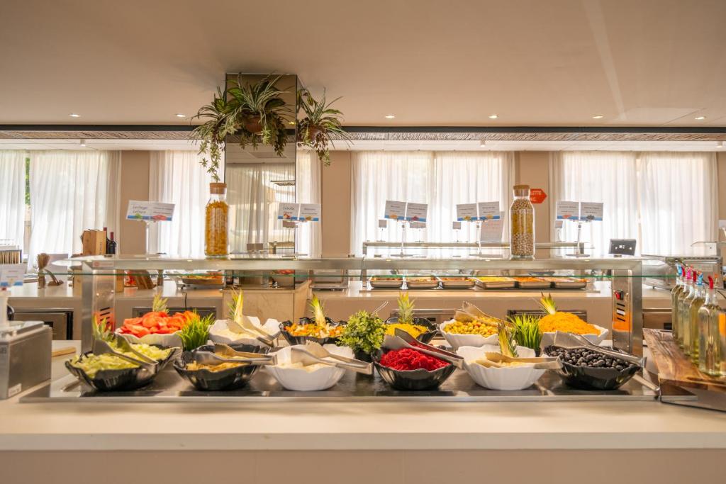 Hotel Parasol by Dorobe — Restaurant & bars in Torremolinos, Andalusia