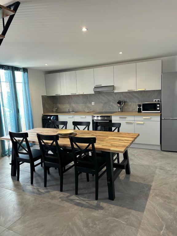 Residence "A Torbia" , 5 appartements de 2 à 6 personnes - 4