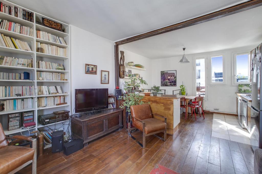 SUPERBE DUPLEX avec JARDIN PARTAGE à PARIS MENILMONTANT - 4