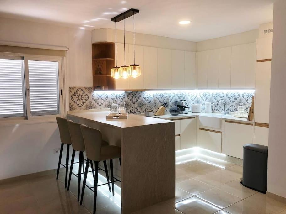 Apartamento con impresionantes vistas en Los Gigantes - Crab Island - 4