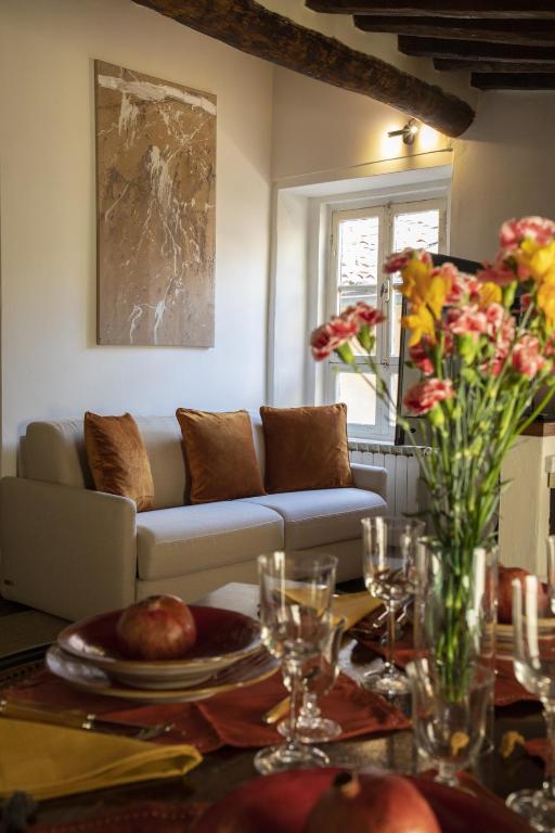 La Mansardina Beccheria Central Apartment 1 double bedroom, 1 sofa bed - 1