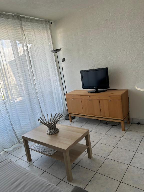 Studio cosy centre ville et plage - 4