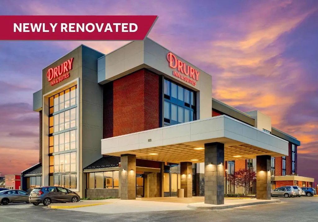 Drury Inn & Suites Marion，位于马里恩的酒店