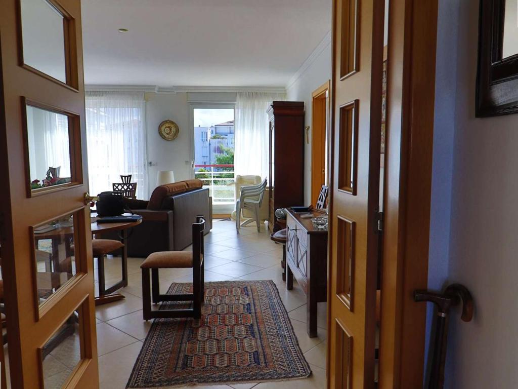 Appartement lumineux et spacieux avec terrasses et ascenseur en centre-ville de Royan - FR-1-494-182 - 3