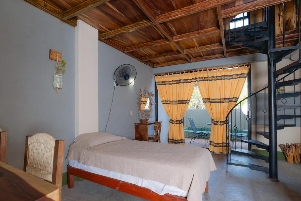 Madre Tierra Hotel & Coworking - 1