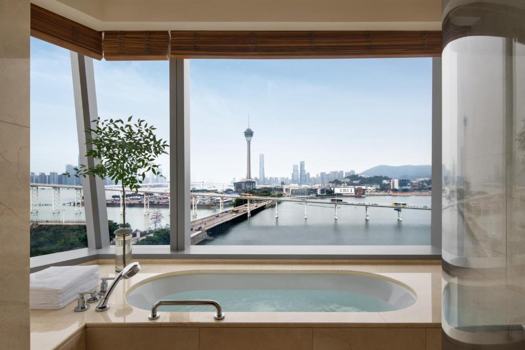 ماندارين أورينتال، ماكاو (Mandarin Oriental, Macau)