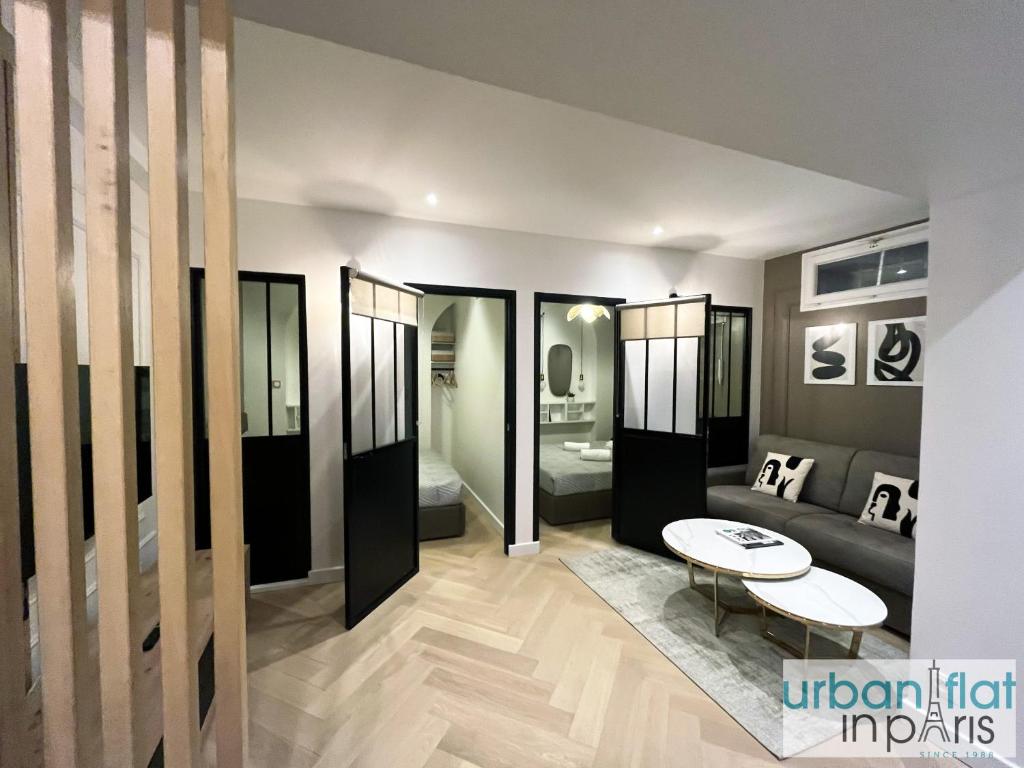 Urban Flat 178 - Cosy Chic 2 Bedroom Flat in Paris - 3