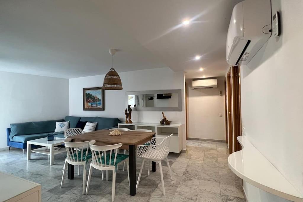 Primera línea de MAR con jardín - 4