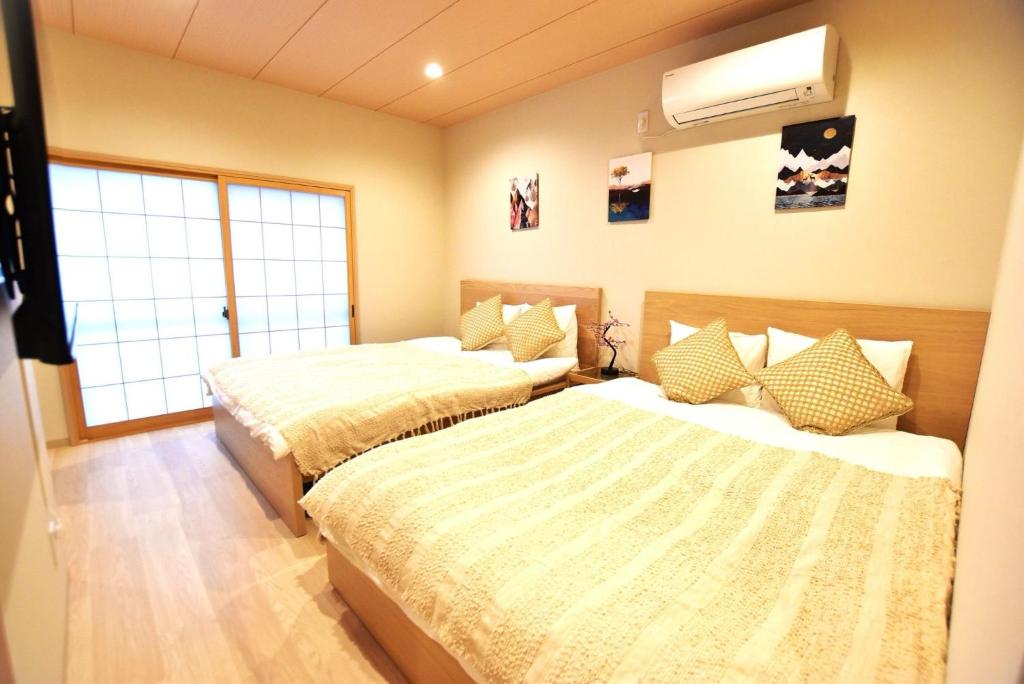 Tamatsukan 玉津館, Detached Hse, JR Tsuruhashi 7min, Kansai Airport 關西空港 57 mins, Namba 6 mins, Nihonbashi 4 mins, Universal Studio 37 mins, Nara 30 mins, Early Check In, Ósaka