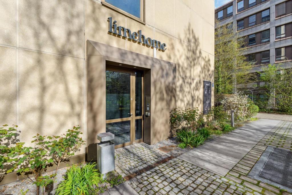 Limehome Munich Fritz-Erler Str - 5