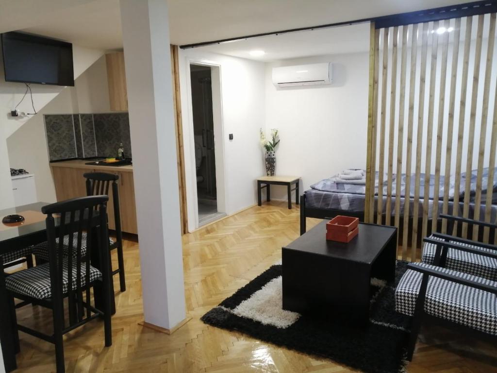 Apartman 2 Uzice, Užice